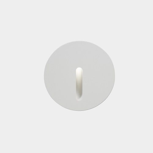Φωτογραφία από Bat round White