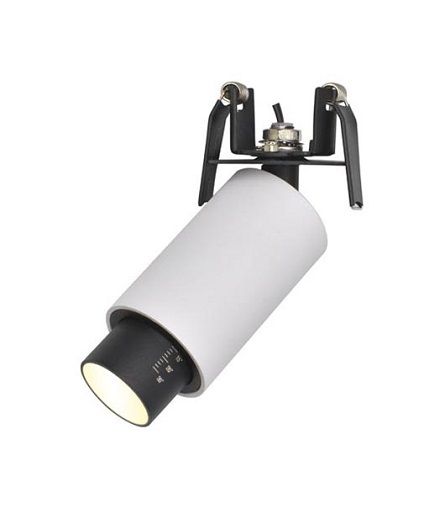 Φωτογραφία από Spot zoom White11W