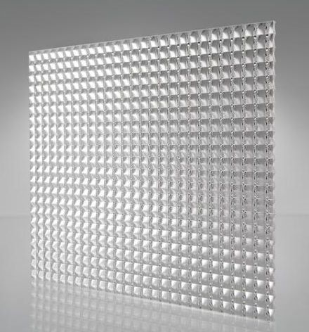 Φωτογραφία από PMMA prismatic diffuser for P75 profile